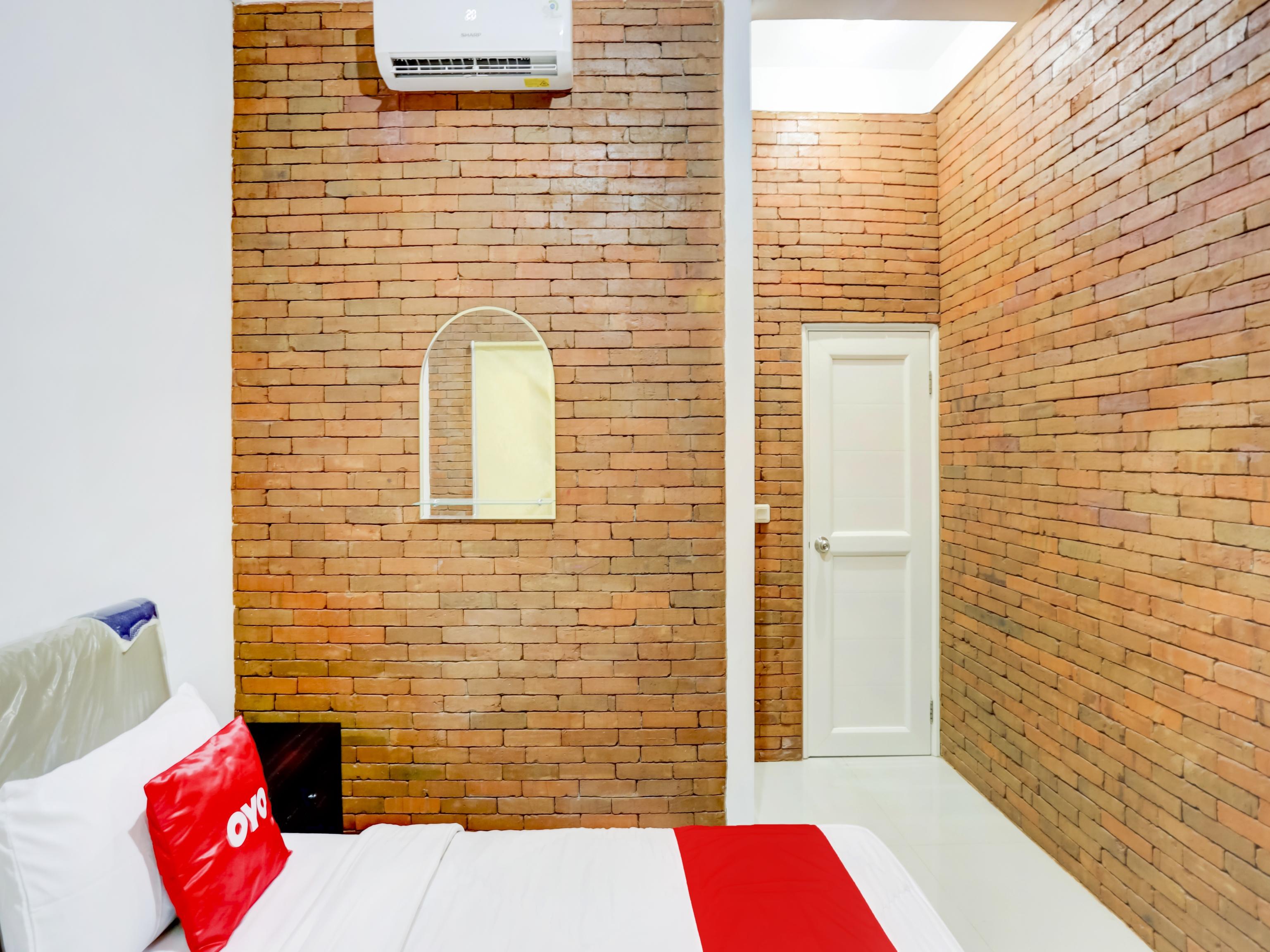 ג'קרטה Oyo 90066 Tobana Pejaten House מראה חיצוני תמונה